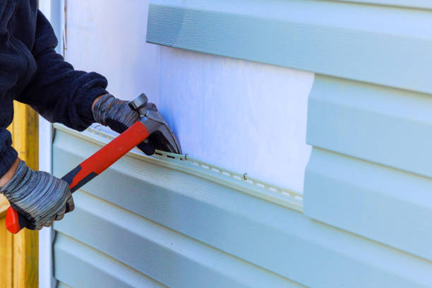 Best Vinyl Siding Installation  in Camp Springs, MD